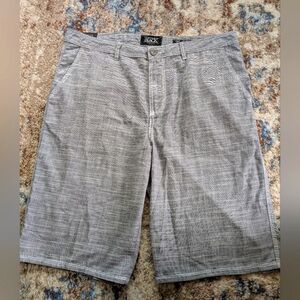 BUCKLE Black McCoy Standard Fit Shorts